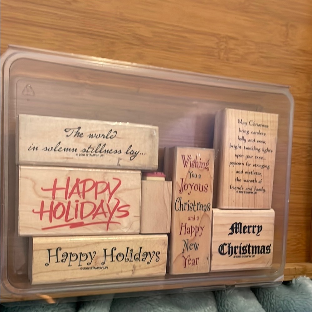 Holiday Rubber Stamp Set sentiments.